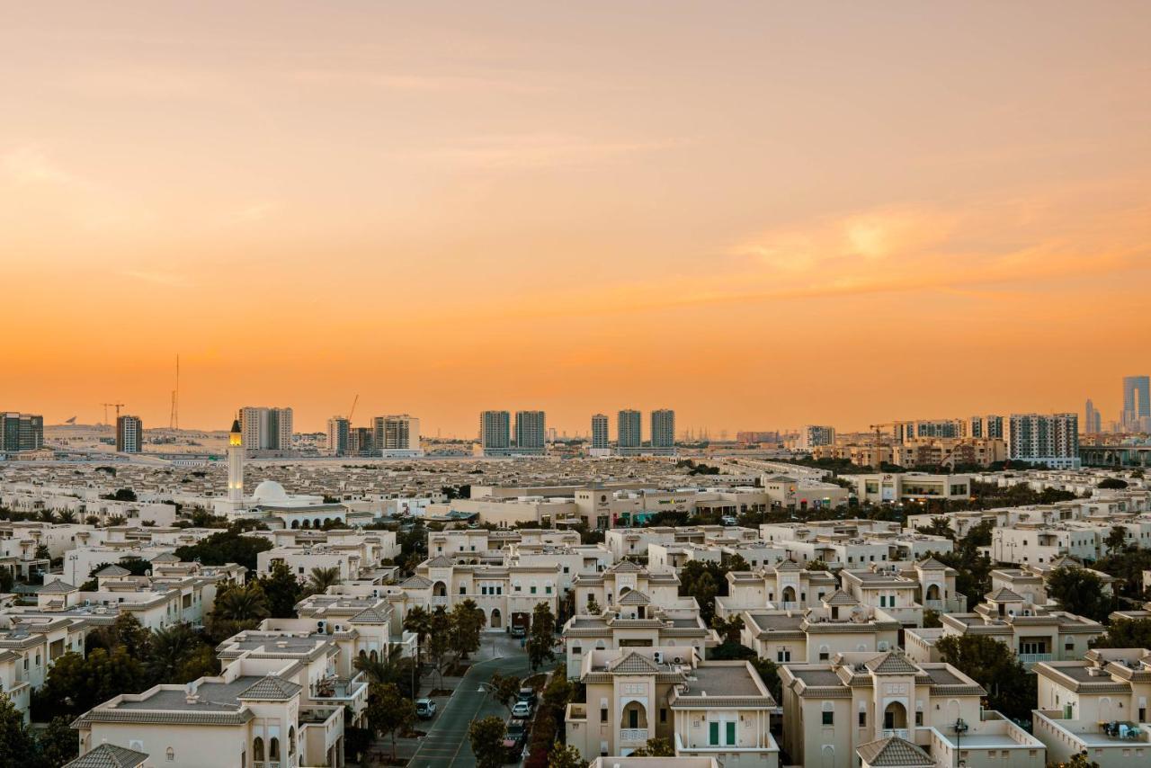 Resivation Hotel Dubai Exteriör bild